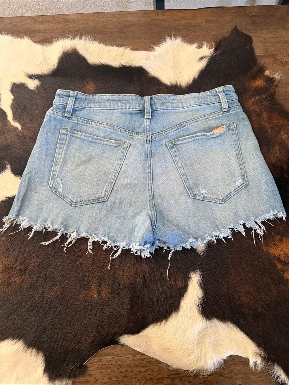 Joe's Jeans Light Blue Distressed Frayed Hem Denim Shorts - Picture 4 of 4
